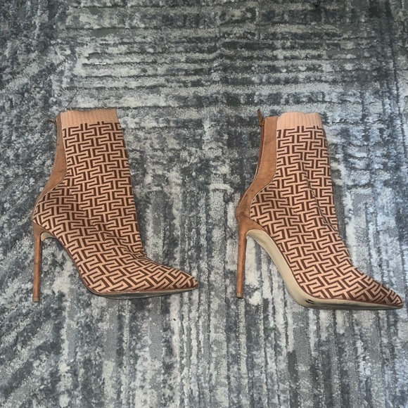 Rouje Brown Patterned Heeled Boots - Picture 3 of 6